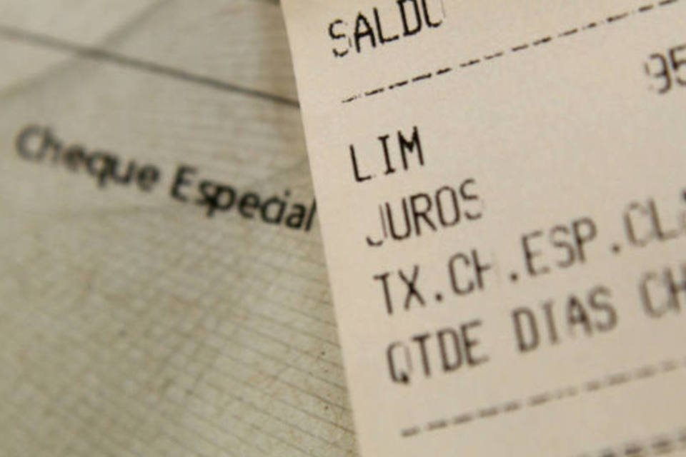 Juro do cheque especial chegou a 191,6% ao ano em novembro