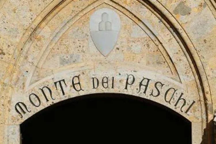 
	Monte dei Paschi di Siena: &eacute; o banco mais antigo ainda em funcionamento, fundado em 1472. Ainda assim, passou por diversos problemas nos &uacute;ltimos anos, envolvendo suspeitas de fraudes em aquisi&ccedil;&otilde;es e endividamento
 (©afp.com / Fabio Muzzi)