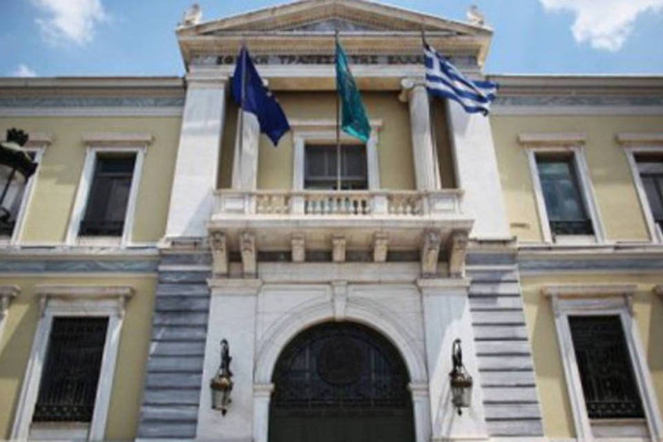 Banco Nacional da Grécia reforçará capital com 2,8 bi de euros