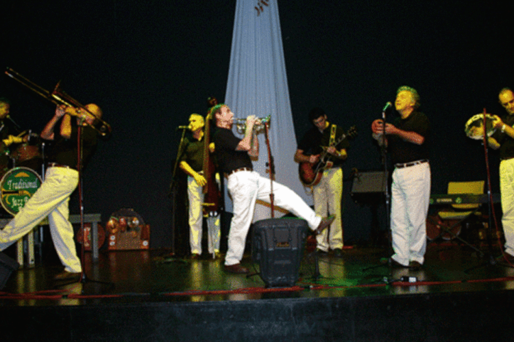Traditional Jazz Band: grupo toca para funcionários de vendas da GlaxoSmithKline (Divulgação)