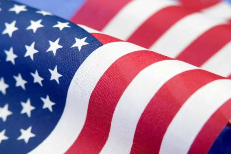 
	Bandeira dos EUA: s&atilde;o 2 bolsas de estudo integrais e 3 parciais
 (Thinkstock/Jupiterimages)