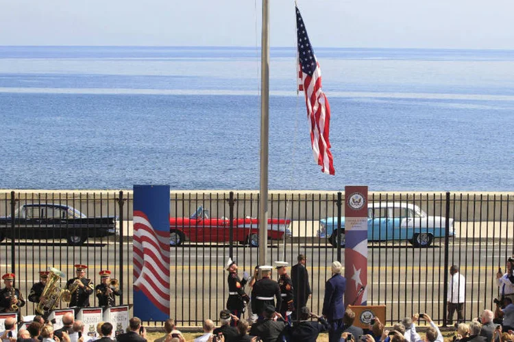 
	Bandeira dos EUA em Cuba: mudan&ccedil;as ir&atilde;o facilitar viagens a Cuba
 (Reuters)