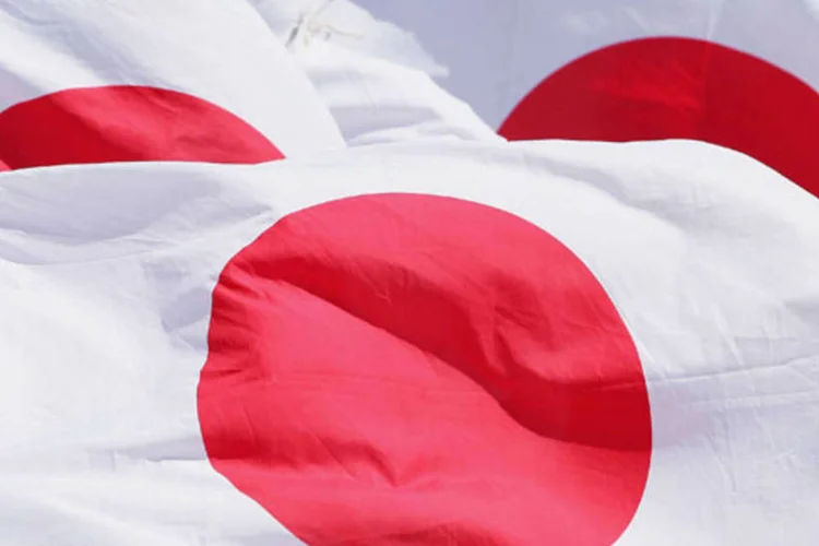 A bolsa do Japão fechou com recuo de 6,2 por cento, com investidores preocupados com os efeitos do desastre sobre a economia (Robert Laberge/Getty Images)