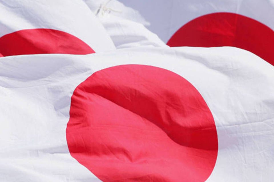 Índices caem com impacto do desastre no Japão