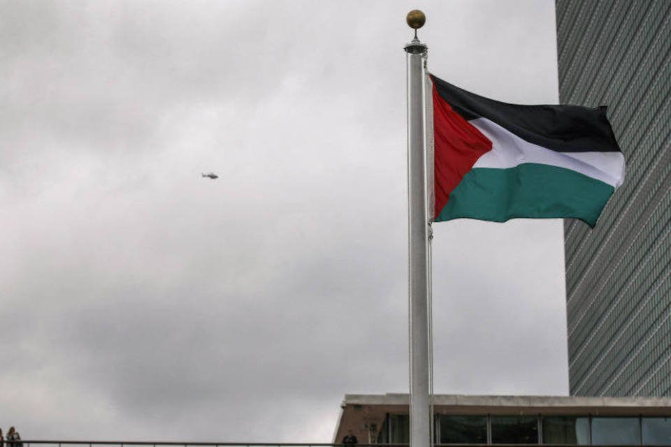 Palestina hasteia bandeira na ONU em meio a prospectos ruins