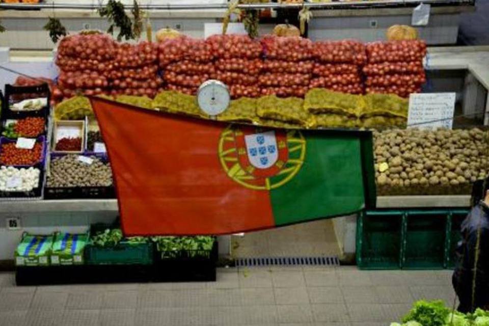 PIB de Portugal registra contração no trimestre