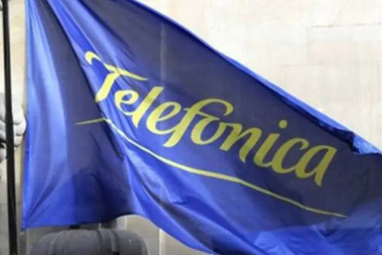 As medidas devem ajudar a Telefónica a superar a forte concorrência em seu mercado doméstico, onde operadoras de baixo custo estão conquistando clientes (AFP/Arquivo)