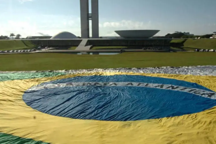 Bandeira do Brasil: PEC 37 é retrocesso, segundo procurador-geral (ABr/Divulgação)