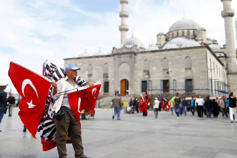 Turquia propõe cooperação com a Rússia em luta contra EI