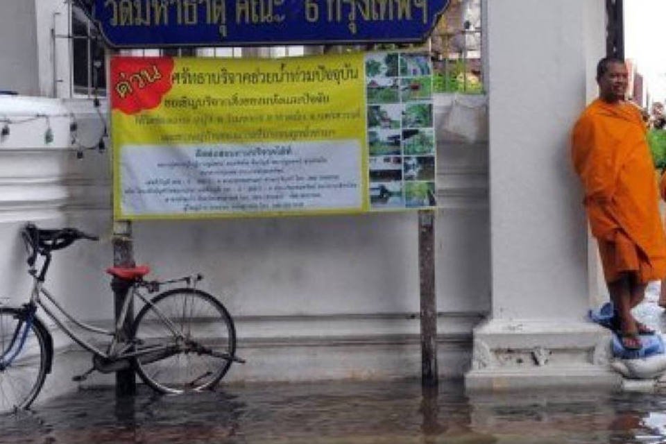 Governo acredita que nível da água começará a cair em Bangcoc