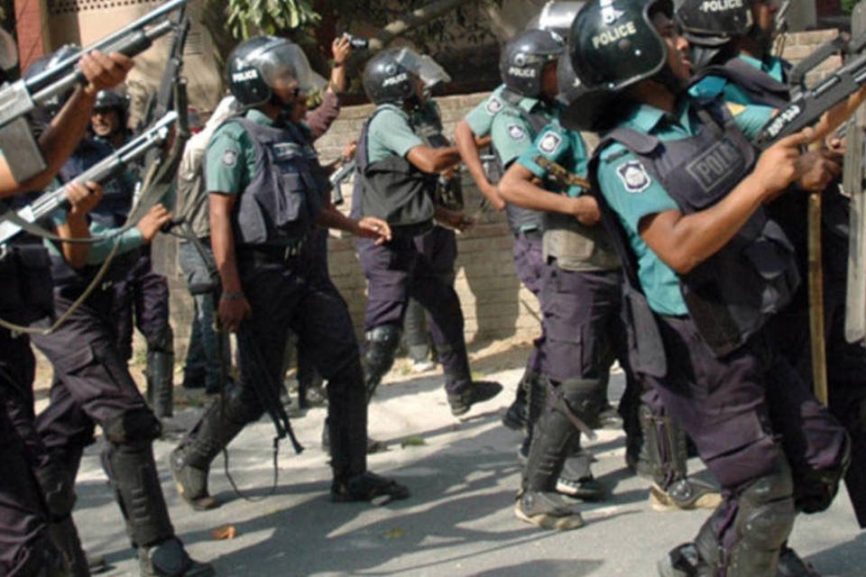 Tribunal de Bangladesh condena 150 soldados a morte