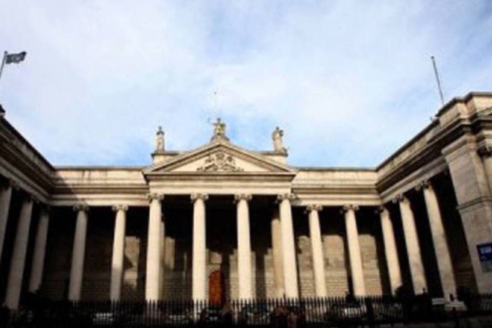 Bank of Ireland registra prejuízo 1,52 bi de euros em 2011