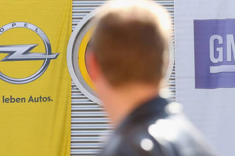 GM e a PSA já compartilharam a produção de vans comerciais e desenvolveram plataformas de veículos comuns (Sean Gallup/Getty Images)