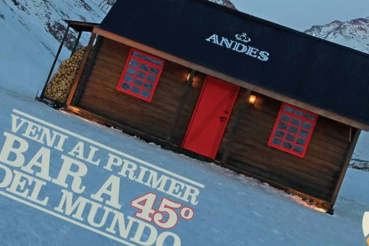 
	Andes: o arrojado empreendimento utilizou a inclina&ccedil;&atilde;o natural das montanhas de Mendonza para fixar l&aacute; sua primeira experi&ecirc;ncia
 (Divulgação)