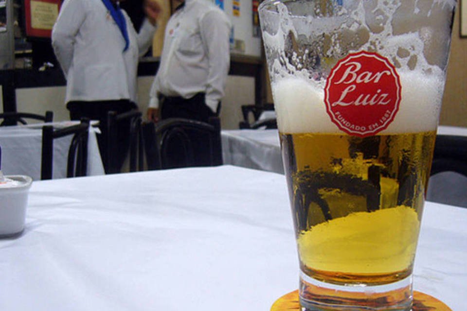 
	Copo de cerveja no Bar Luiz, no Rio de Janeiro: bar da Rua da Carioca &eacute; um dos mais tradicionais da cidade
 (Luis Cordova/Flickr/Creative Commons)