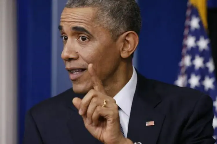 
	Obama: &quot;O G7 est&aacute; deixando claro que, caso seja necess&aacute;rio, estamos prontos para impor san&ccedil;&otilde;es adicionais significativas contra a R&uacute;ssia&quot;
 (Kevin Lamarque/Reuters)