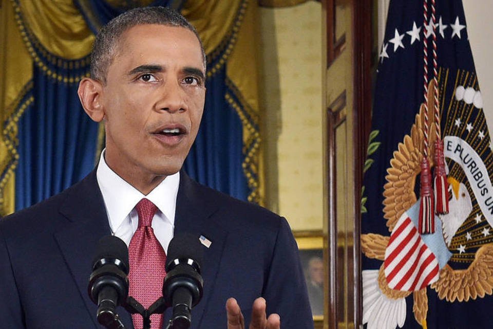 Obama celebra fim da missão no Afeganistão com militares