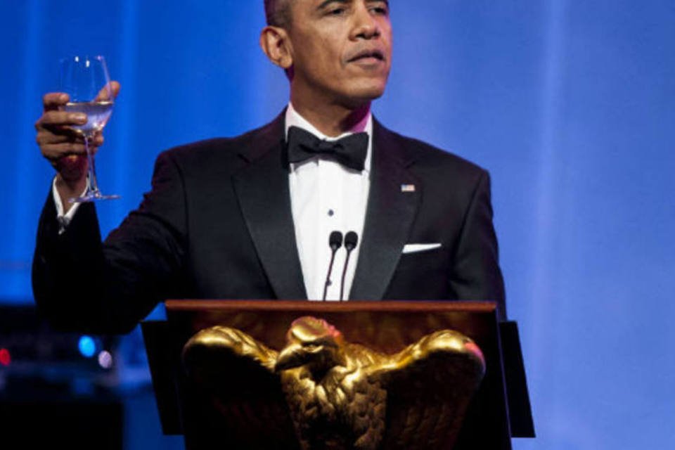 Obama aumenta salário mínimo dos funcionários federais