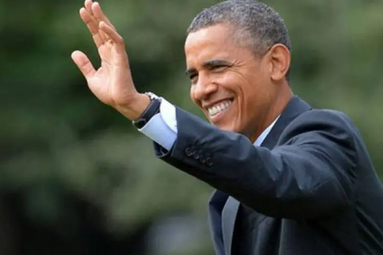 
	Barack Obama acena na Casa Branca em 4 de setembro de 2012: Obama vai falar a partid&aacute;rios em uma teleconfer&ecirc;ncia na tarde de quinta-feira, disseram os organizadores
 (Jewel Samad/AFP)