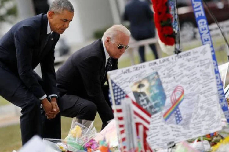
	Obama: &quot;A viol&ecirc;ncia das armas requer mais do que momentos de sil&ecirc;ncio. Requer a&ccedil;&atilde;o&quot;
 (Carlos Barria / Reuters)