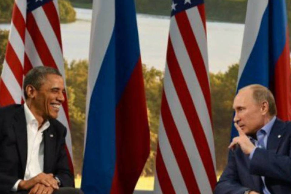 Obama e Putin discutem Irã, EI e Ucrânia por telefone
