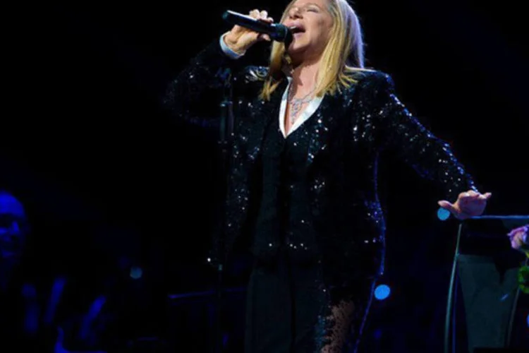
	Barbra Streisand: &uacute;ltimo filme da atriz de 70 anos, &quot;The Guilt Trip&quot; com Seth Rogen, estreou no m&ecirc;s passado nos Estados Unidos
 (AFP/ Jeff Fusco)