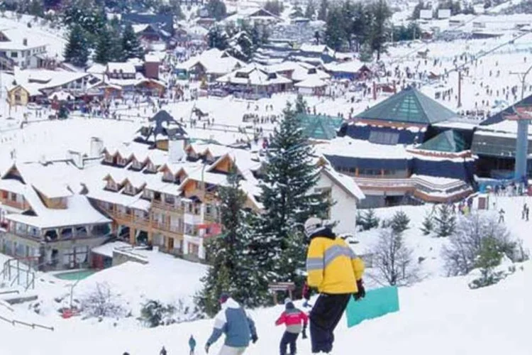 Bariloche: a Azul informou ainda que estenderá o prazo das frequências entre Bariloche e Campinas até o início de setembro (Wikimedia Commons/Wikimedia Commons)