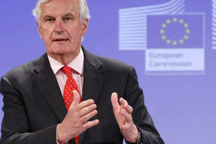 O comissário europeu de mercados financeiros, Michel Barnier: "Nosso acordo sobre os produtos derivativos mostra que podemos confiar na outra parte", afirmou. (REUTERS/Francois Lenoir)