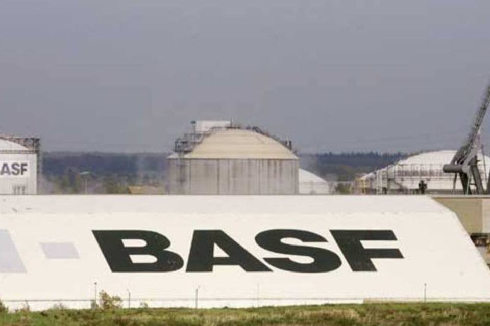 Lucro da Basf cresce 25% no 4º trimestre, a 1,42 bi de euros