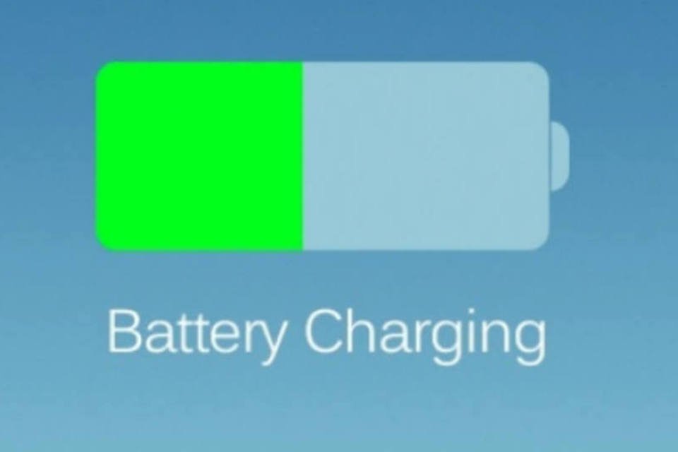 Fechar aplicativos no iPhone pode fazer bateria durar menos