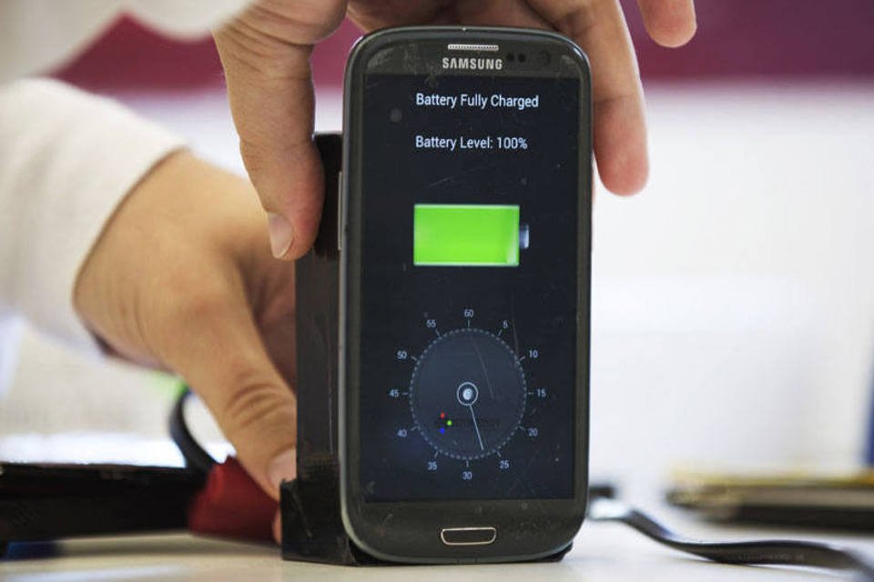 Ranking mostra qual bateria de celular recarrega mais rápido