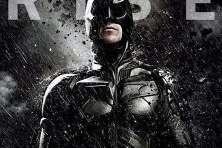 Poster oficial do filme "Batman: O Cavaleiro das Trevas Ressurge" (Divulgação/Warner)