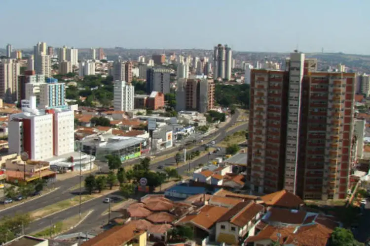 Bauru: um desentendimento entre presos e funcionários da penitenciária começou por volta das 8h30 (Marco Senche/Wikimedia Commons/Wikimedia Commons)