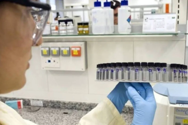 Produção de medicamentos na Unidade Cancioneiro da Bayer Brasil, na rua Cancioneiro Évora, bairro Santo Amaro (.)