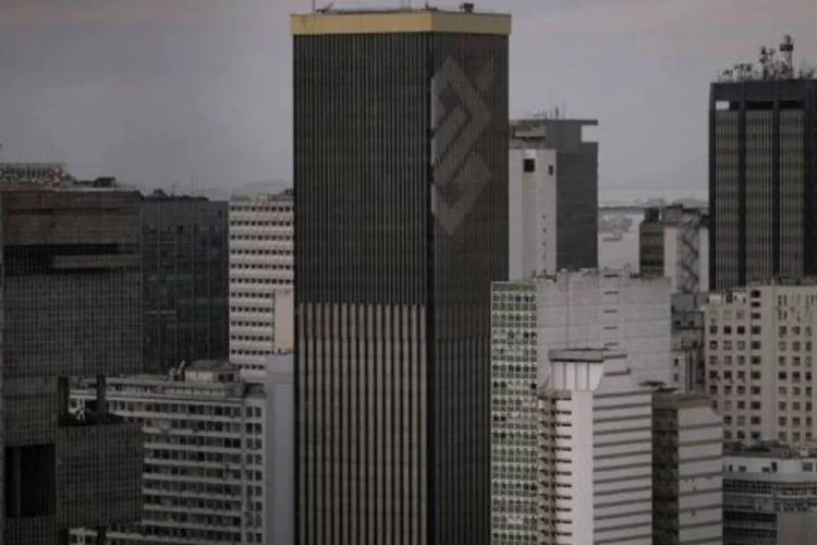 
	Pr&eacute;dio do Banco do Brasil: em novembro, BB Investimentos tem exposi&ccedil;&atilde;o maior a siderurgia e est&aacute; de olho no &ldquo;divisor de &aacute;guas&rdquo; da Petrobras
 (Bloomberg/Dado Galdieri)