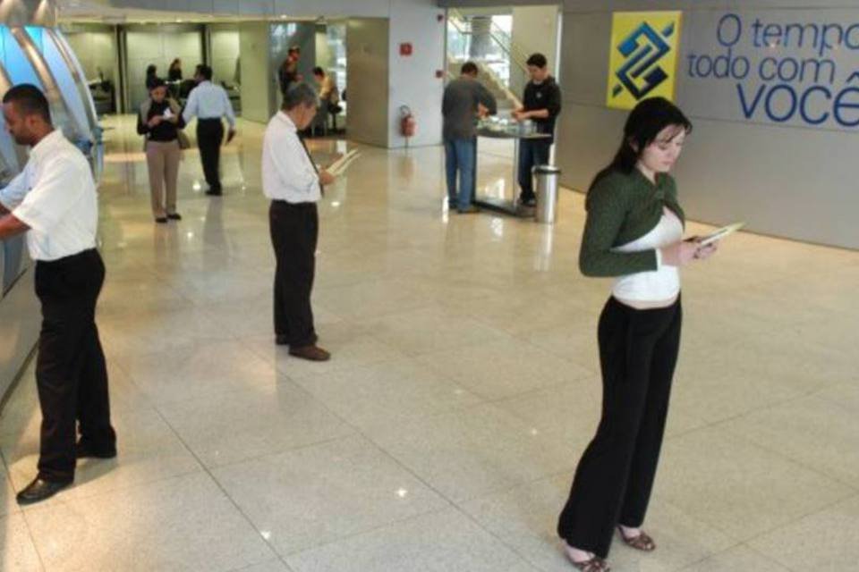 Banco do Brasil eleva índice de Basileia para 14,56%