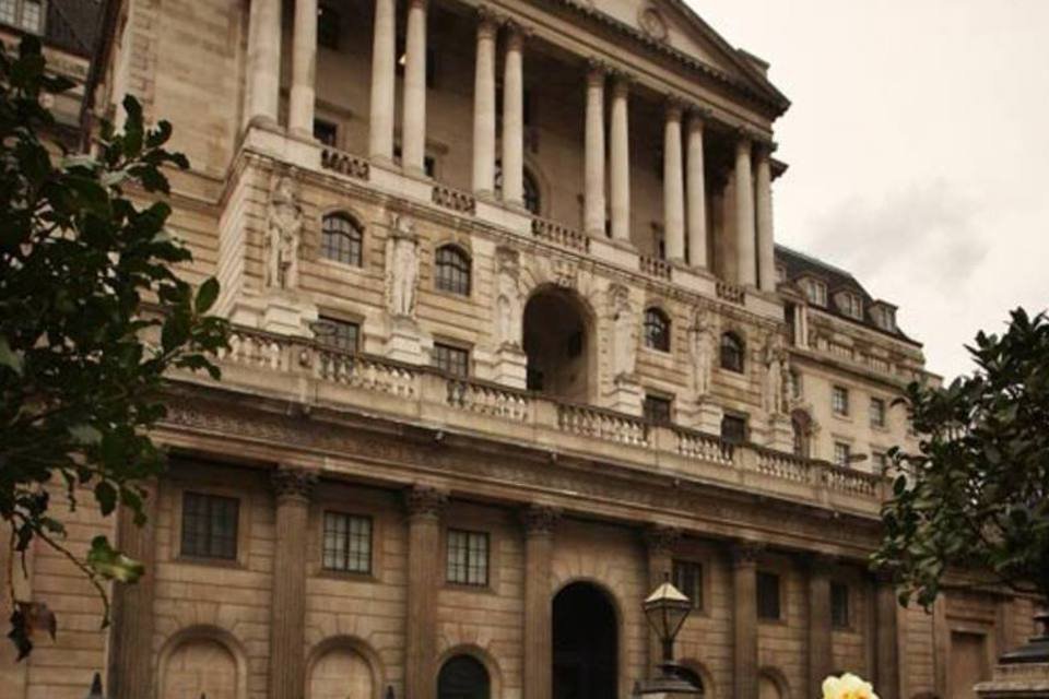 Banco da Inglaterra mantém sua taxa básica de juros em 0,5%