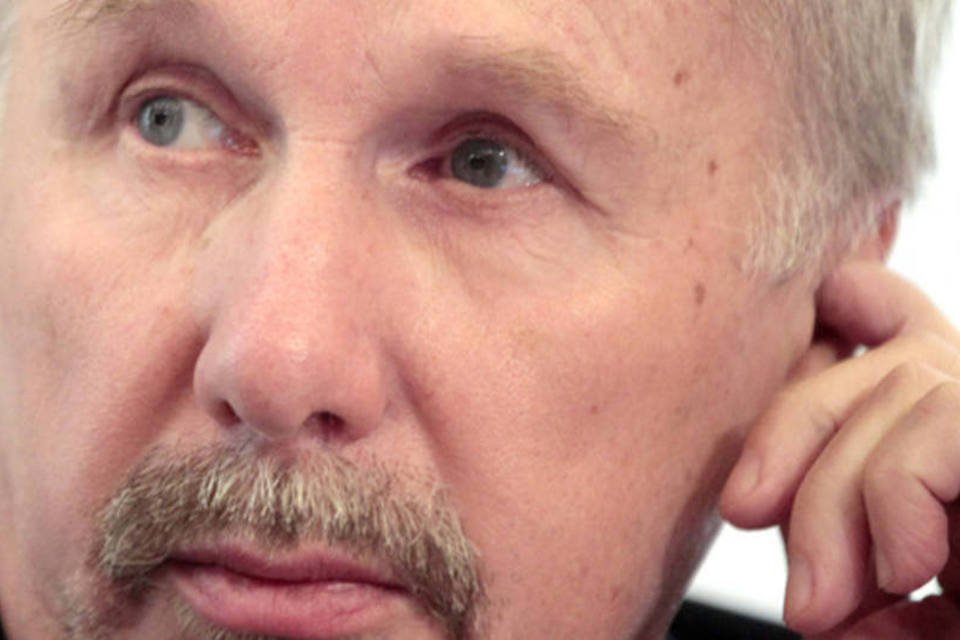 Nowotny, do BCE, vê otimismo cauteloso para o próximo ano