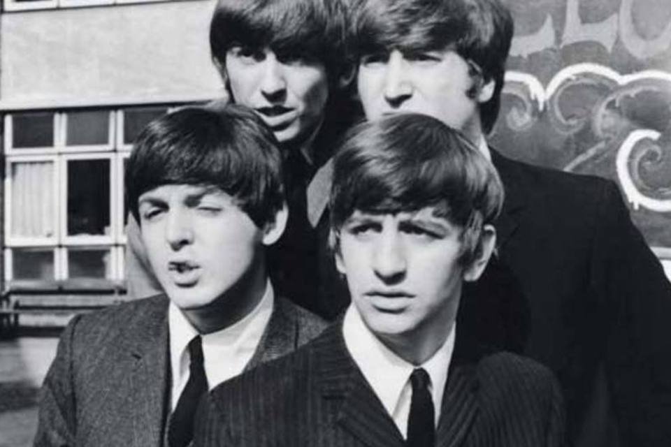Beatles vendem mais de 2 mi de músicas em uma semana no iTunes