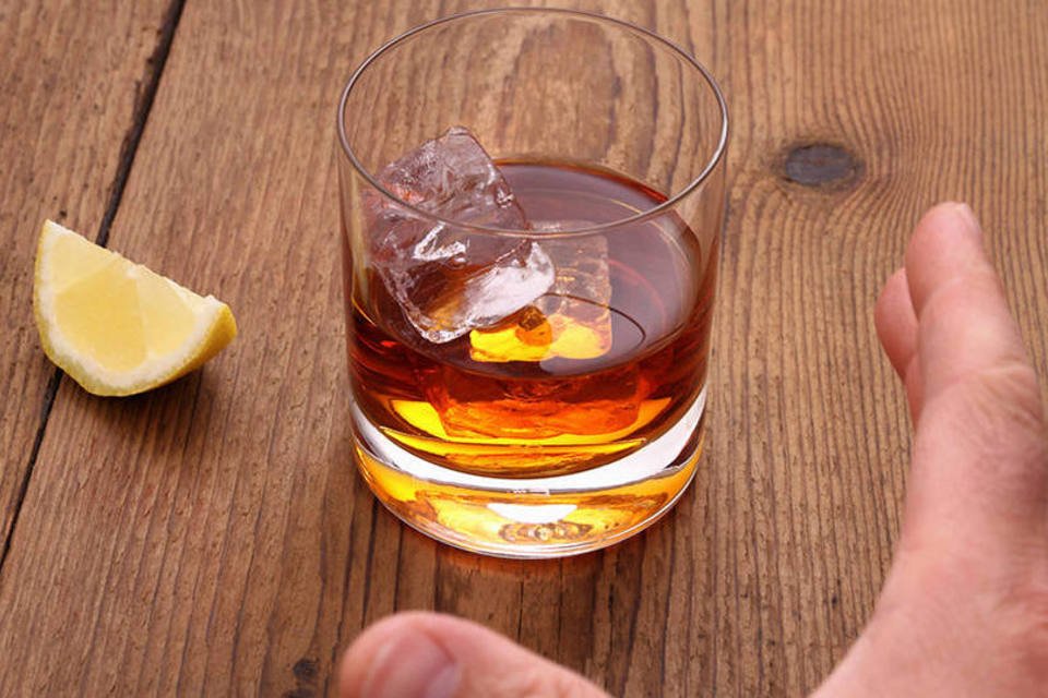 Álcool: mecanismo molecular dificulta um dos maiores desafios na luta contra o alcoolismo: o alto risco de recaídas (diamant24/Thinkstock)