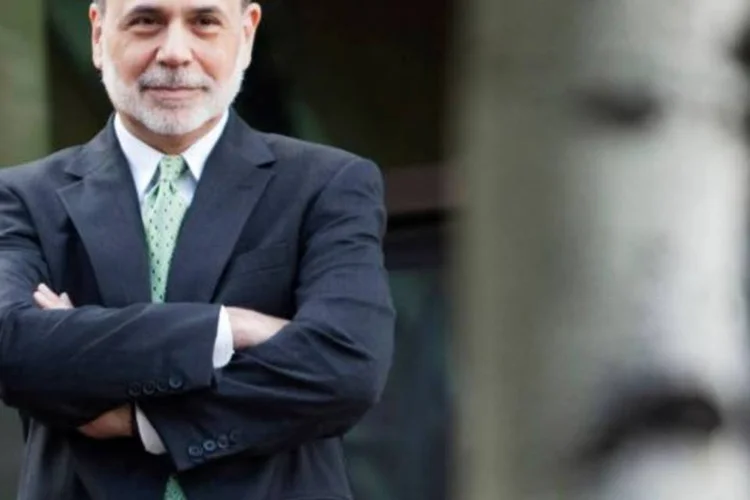 
	Ben Bernanke deve anunciar hoje o novo programa de est&iacute;mulo para a economia americana
 (David Stubbs/Reuters)