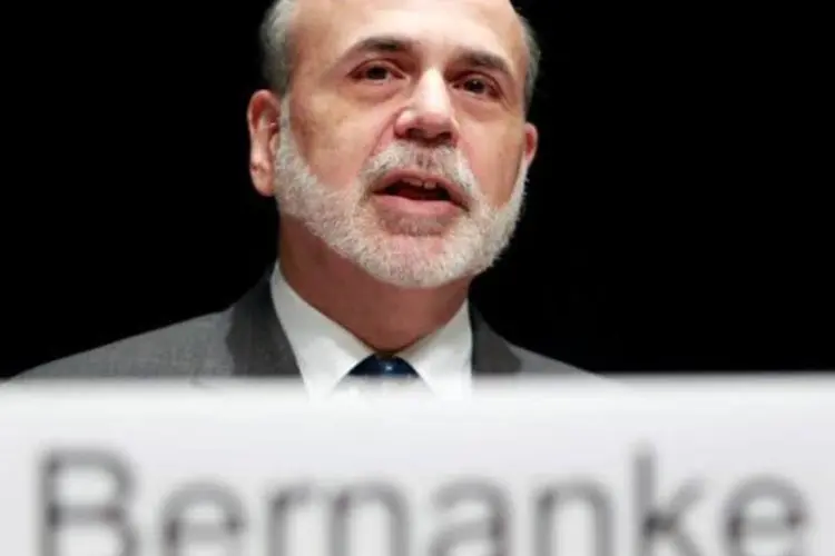 
	Ben Bernanke, presidente do Fed: &Eacute; &quot;muito, muito importante que o Congresso tome a&ccedil;&otilde;es necess&aacute;rias para elevar o teto da d&iacute;vida para evitar uma situa&ccedil;&atilde;o em que nosso governo n&atilde;o pague suas contas&quot;
 (Brent Smith/Reuters)