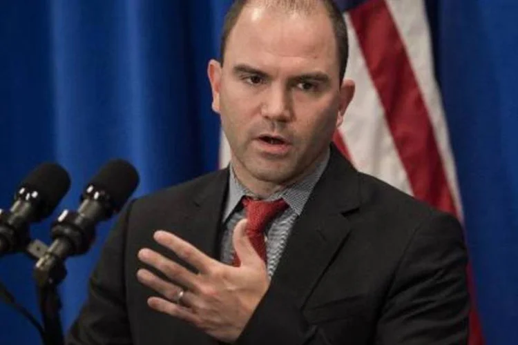 Ben Rhodes, vice-conselheiro de segurança nacional do presidente Barack Obama, fala sobre a situação do Iraque (Nicholas Kamm/AFP)