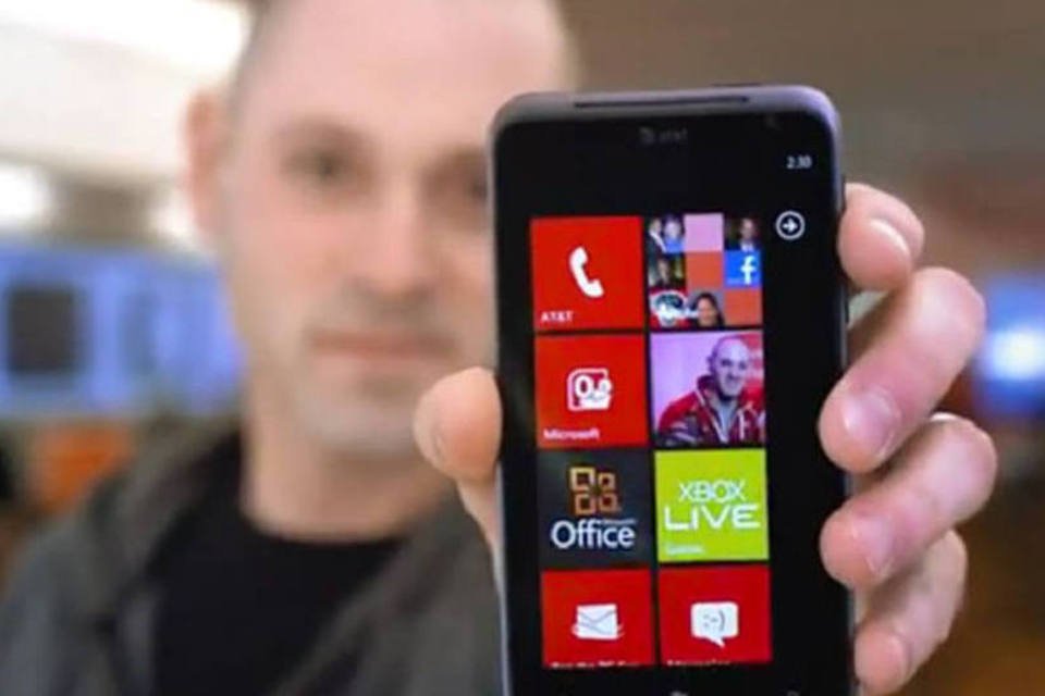 Android derrota Windows Phone em desafio da Microsoft