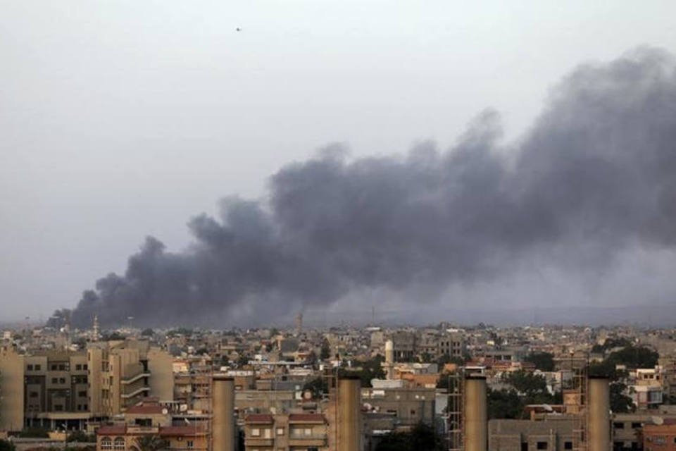 7 crianças morrem em combates armados na cidade de Benghazi