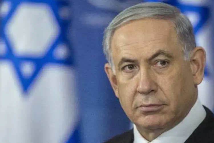 O primeiro-ministro de Israel, Benjamin Netanyahu, faz uma declaração oficial em Tel Aviv (Jack Guez/AFP)