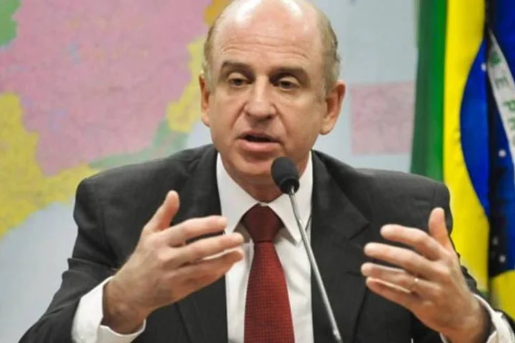 “É muito bem-vinda a possibilidade de tornar inelegíveis aqueles que não souberam lidar com o dinheiro público de forma adequada”, ressaltou Zymler, presidente do TCU (Geraldo Magela/Agência Senado)