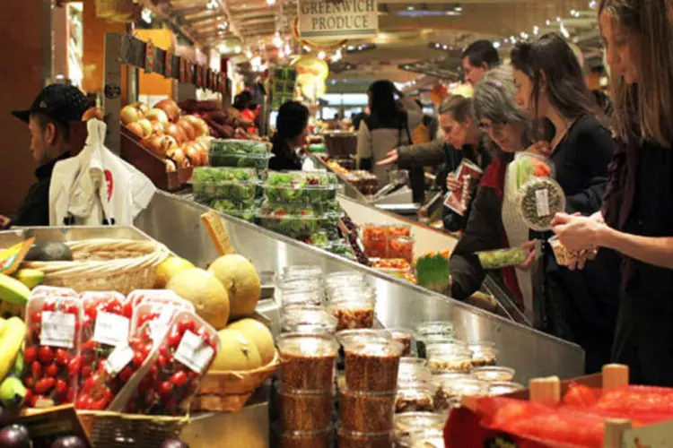 
	Consumo: confian&ccedil;a econ&ocirc;mica nos pa&iacute;ses do euro caiu a 99,9 neste m&ecirc;s contra 100,6 em agosto
 (Getty Images)