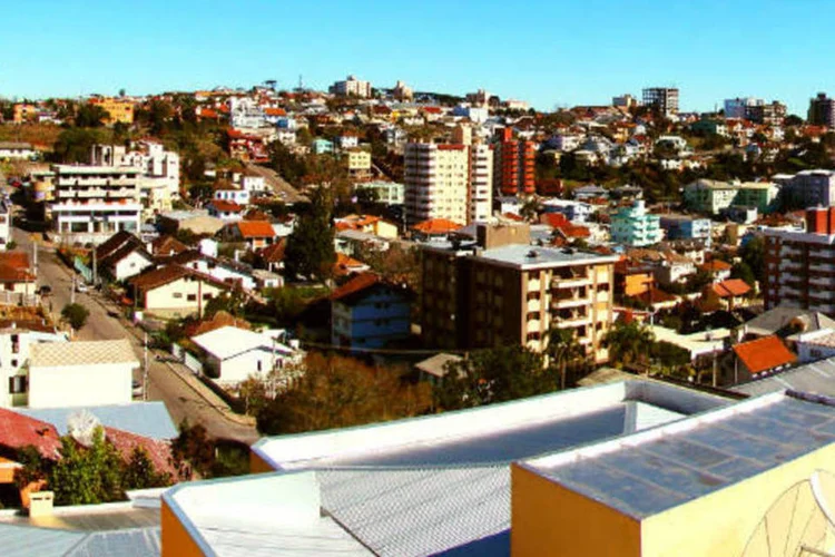 
	Bento Gon&ccedil;alves, no Rio Grande do Sul: a Fiergs, entidade industrial ga&uacute;cha, previu crescimento de apenas 0,9% para a economia brasileira em 2012
 (Wikimedia Commons)