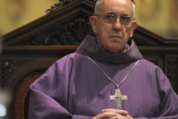 
	Jorge Mario Bergoglio: enquanto alguns argentinos destacam &agrave; ajuda do novo papa aos colegas torturados pela ditadura, outros o responsabilizam pela pris&atilde;o e tortura de jesu&iacute;tas
 (GettyImages)
